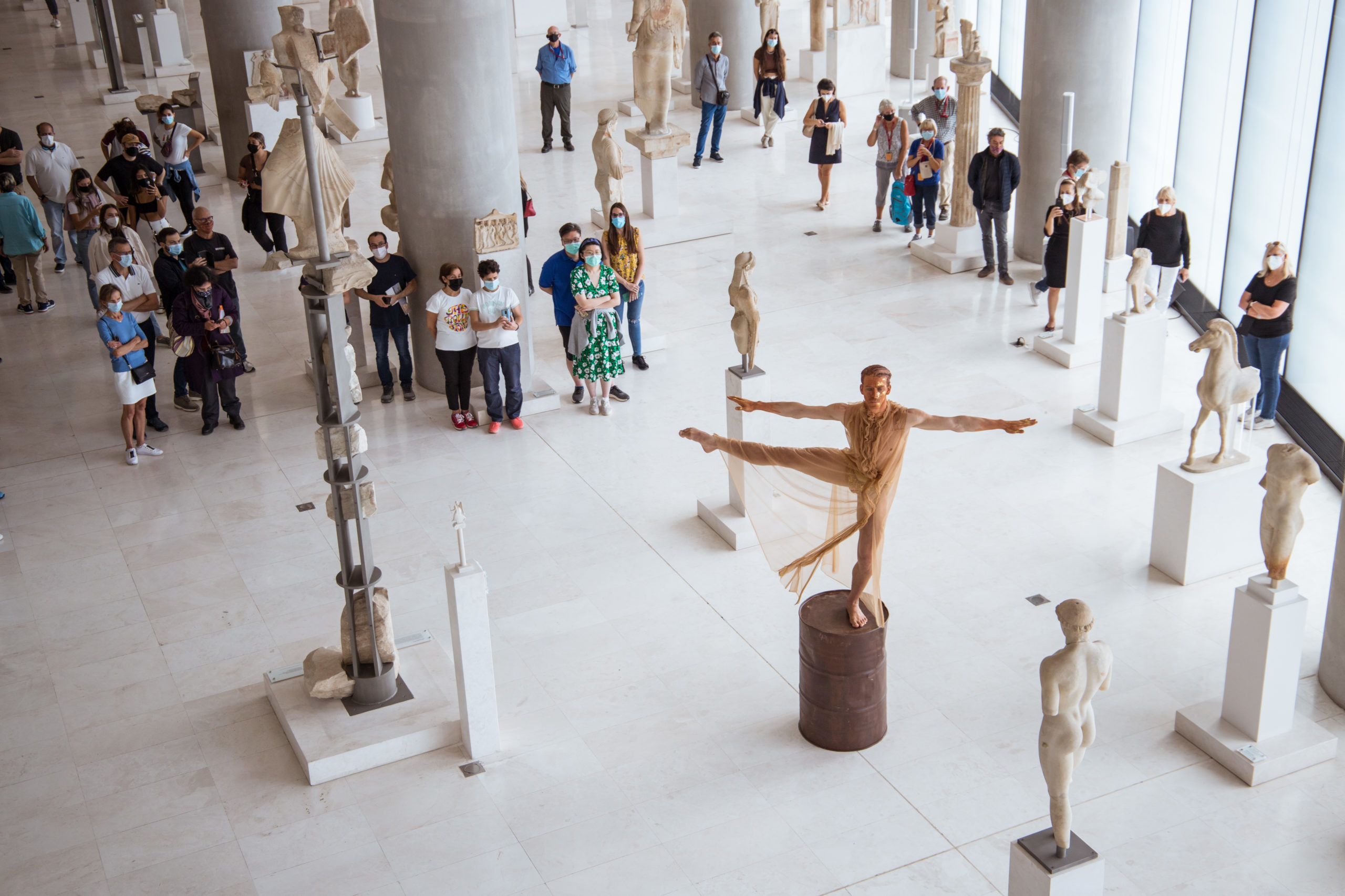 FND_Aterballetto - MicroDanze - Eppur si muove - chor. Francesca Lattuada - dancer Clement Haenen - Athens Acropolis Museum - Valeria_Isaeva